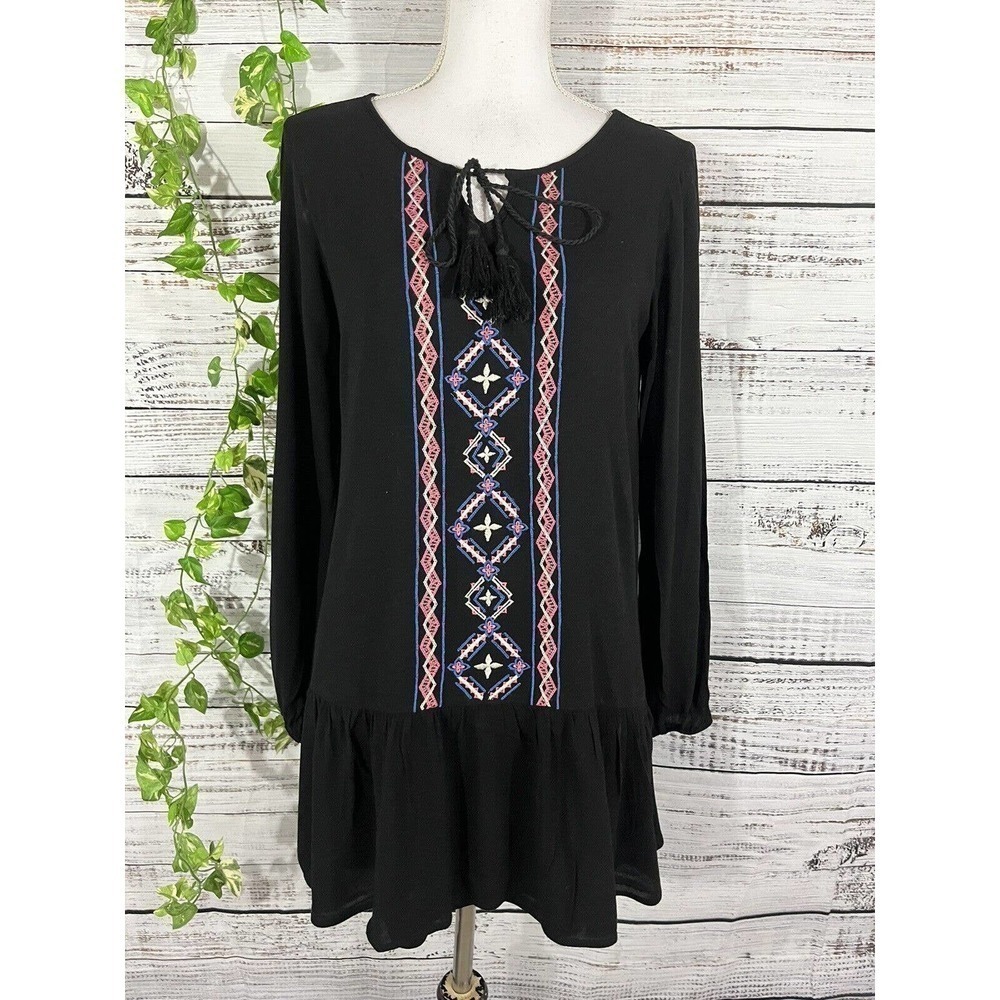 Flying Tomato Blouse Tunic sz Small Black Coral Lagenlook Embroidery Ruffle Boho